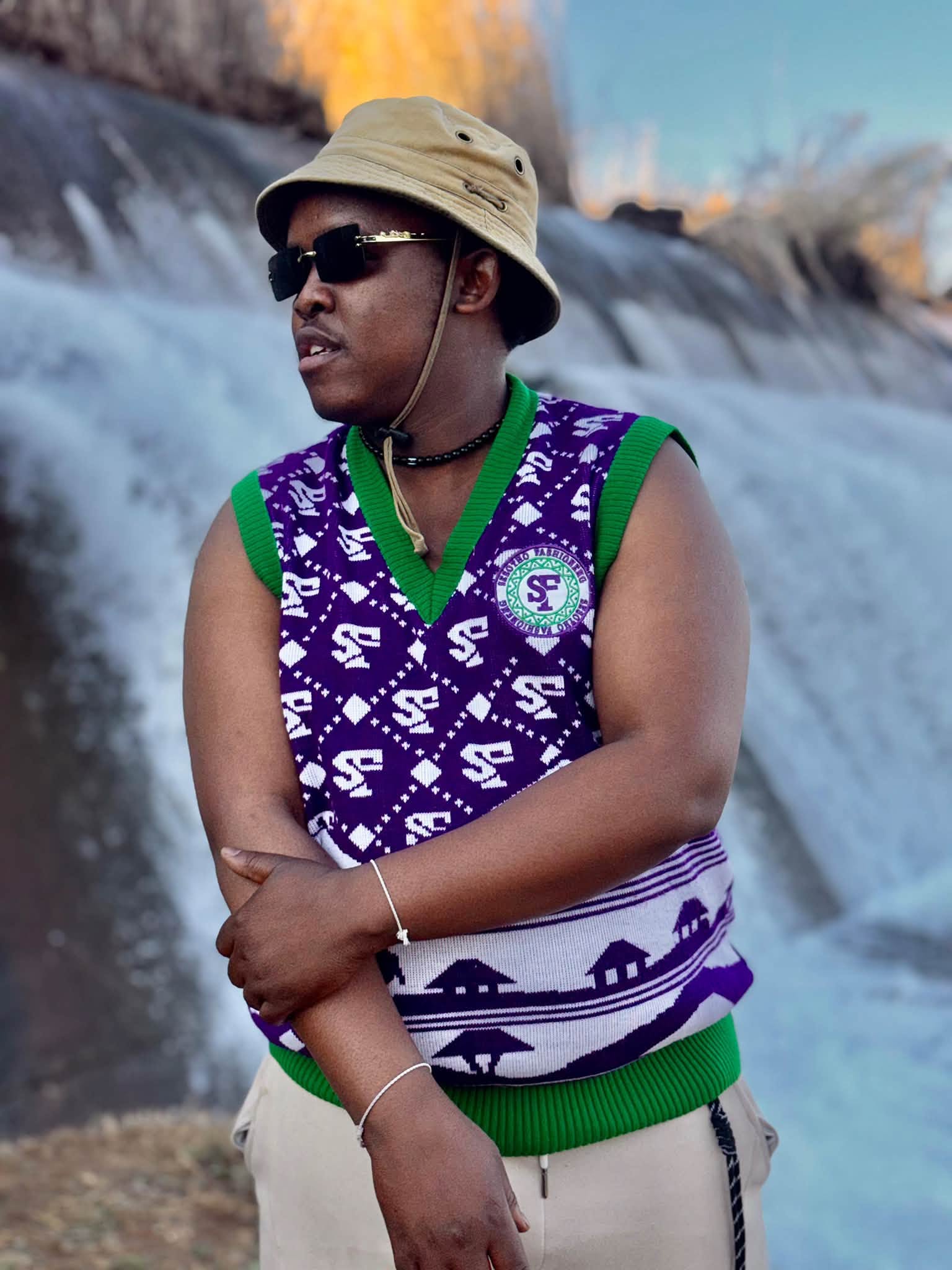 Skoen Pampiri, KASI 2 KASI artist